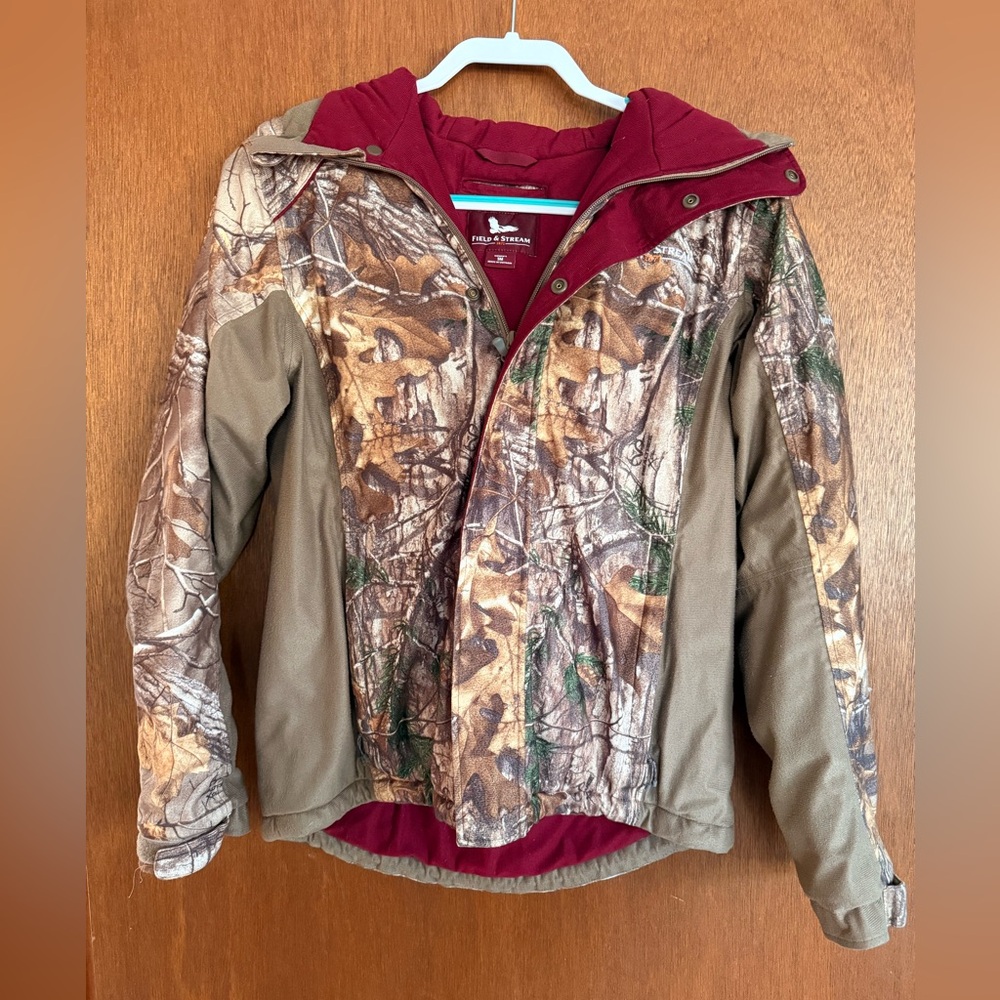 Field & Stream Camouflage Jacket with Red Interior